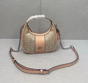 Coach handbag/crossbody bag